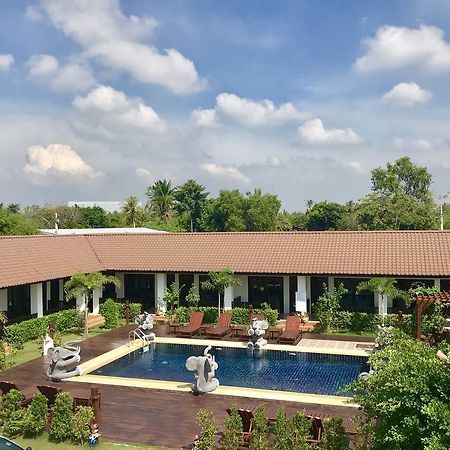 Oyo 837 Baan Kiang Nam Resort Bang Lamung Eksteriør billede