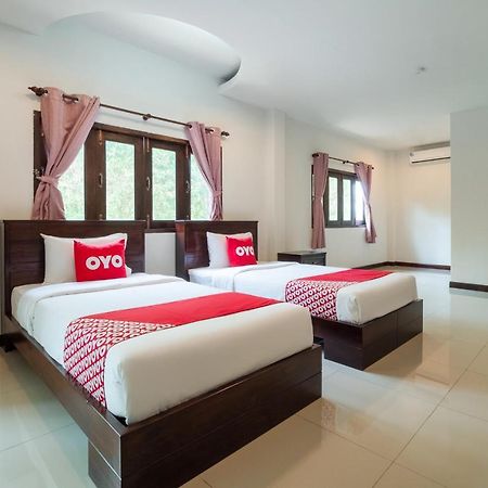 Oyo 837 Baan Kiang Nam Resort Bang Lamung Eksteriør billede