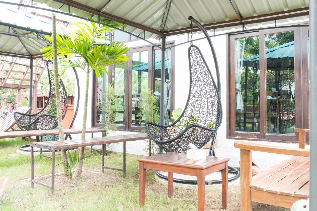 Oyo 837 Baan Kiang Nam Resort Bang Lamung Eksteriør billede
