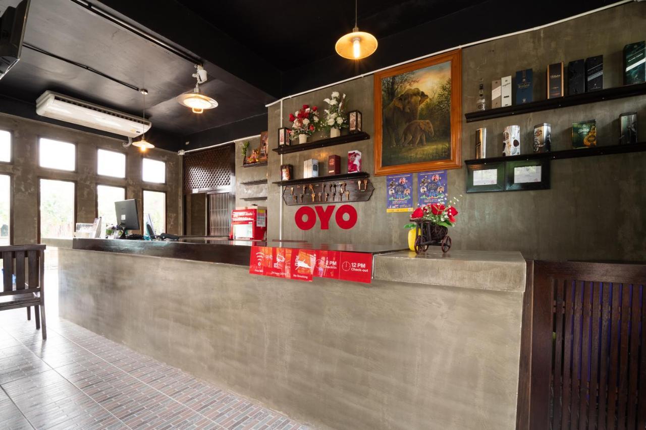 Oyo 837 Baan Kiang Nam Resort Bang Lamung Eksteriør billede